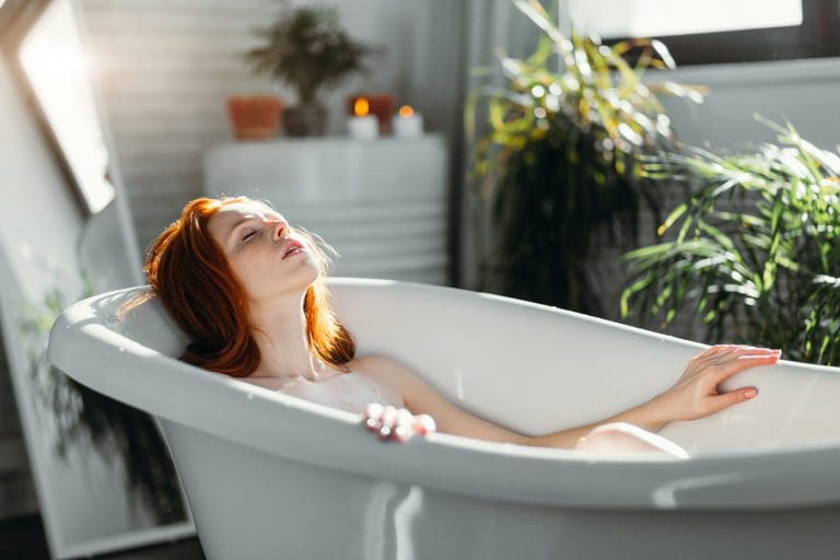 Secrets to the Perfect CBD Bath